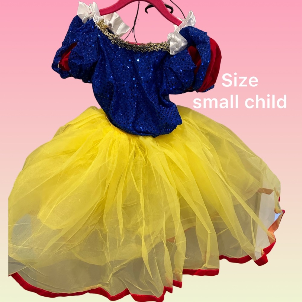 Disney Snow White kids costume